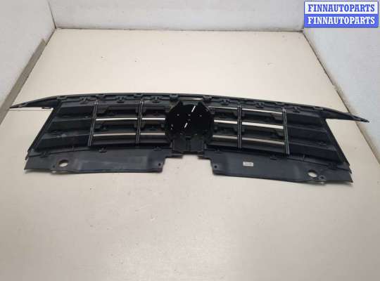 купить Решетка радиатора на Volkswagen Jetta 6 2010-2018