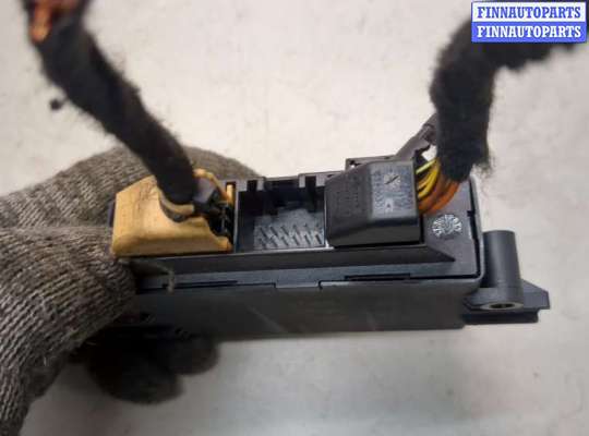 купить Блок управления парктрониками на Audi A6 (C6) 2004-2011