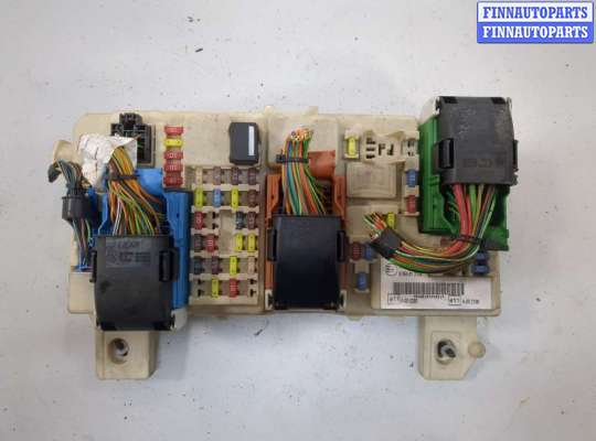 купить Блок предохранителей на Ford Kuga 2008-2012