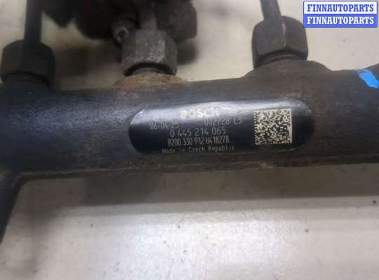 Рампа (рейка) топливная на Renault Trafic II