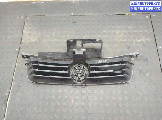 купить Решетка радиатора на Volkswagen Golf 5 2003-2009