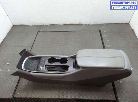 Консоль салона (кулисная часть) CH470152 на Chevrolet Malibu 2015-2018