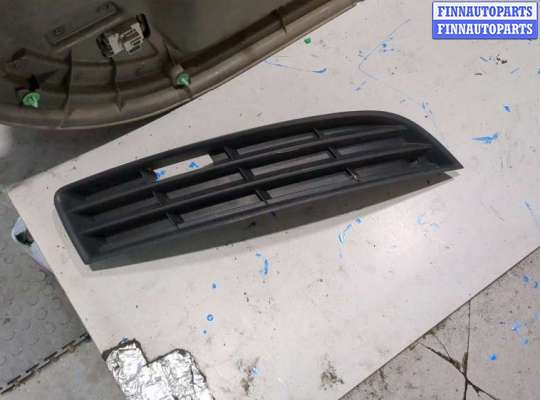 купить Заглушка (решётка) бампера на Volkswagen Passat 6 2005-2010