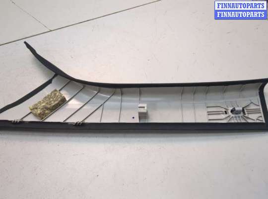 купить Обшивка стойки на Mercedes GLC X253 2015-2022