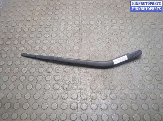 Щеткодержатель TT958119 на Toyota Corolla E12 2001-2006