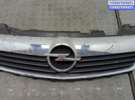 купить Решетка радиатора на Opel Zafira B 2005-2014