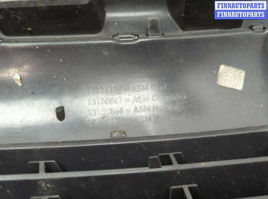 купить Решетка радиатора на Opel Zafira B 2005-2014