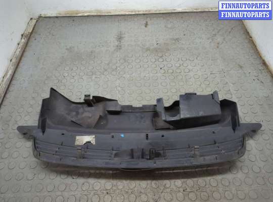 купить Накладка замка капота на Ford Focus 2 2008-2011