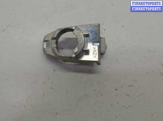 купить Кронштейн ручки двери на Chevrolet Equinox 2017-2024