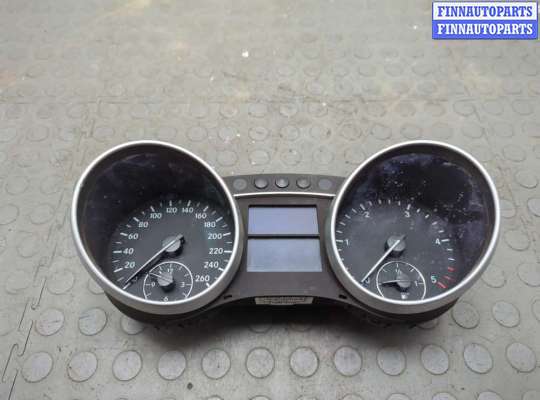 Щиток приборов (приборная панель) MB1650239 на Mercedes ML W164 2005-2011