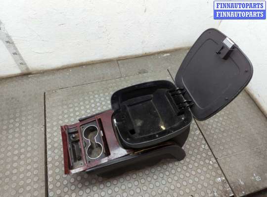 купить Консоль салона (кулисная часть) на Cadillac Escalade 3 2006-2014