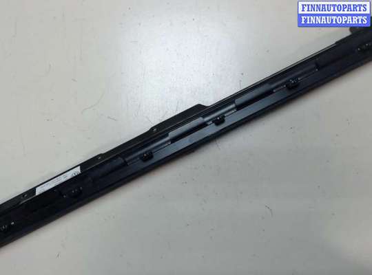 купить Шторка солнцезащитная на Volkswagen Passat 6 2005-2010