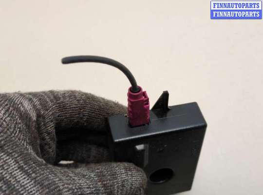 купить Усилитель антенны на BMW X5 F15 2013-2018