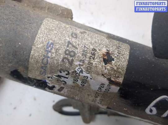 Стойка подвески амортизационная на Ford Focus II