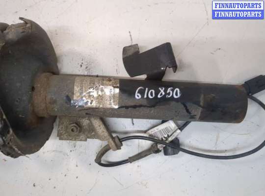 Стойка подвески амортизационная на Ford Focus II