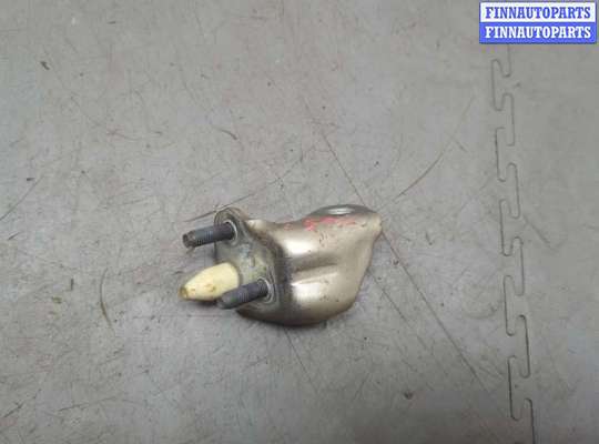 Петля двери на Ford Mondeo V