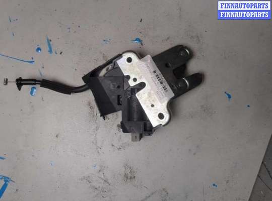 Замок багажника AU1718610 на Audi A8 (D3) 2002-2010