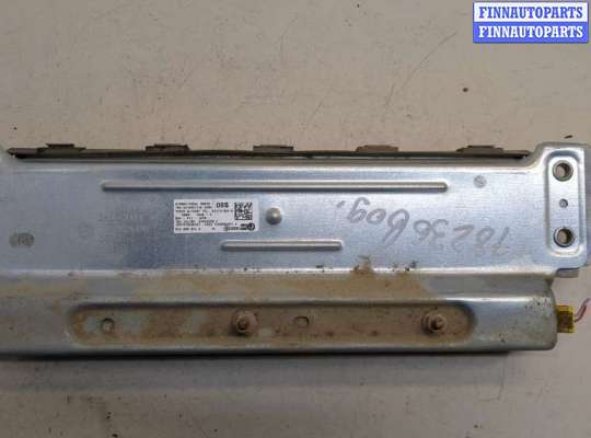 купить Подушка безопасности коленная на Volkswagen Golf 6 2009-2012