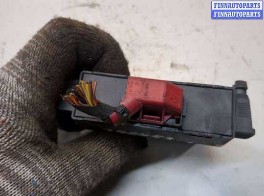 купить Блок комфорта на Volkswagen Caddy 2004-2015