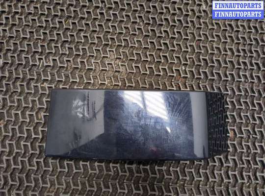 Накладка под фонарь VL513749 на Volvo XC90 2002-2014