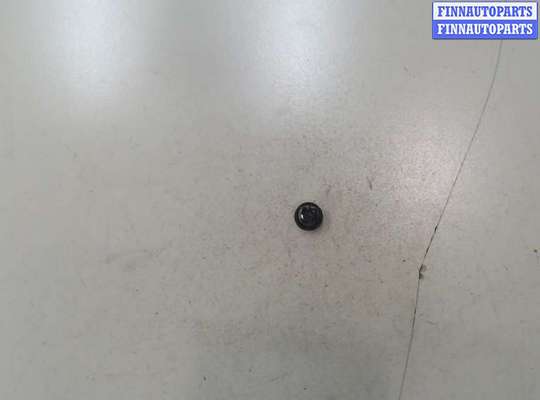 купить Кнопка грузовая на Toyota Avensis 3 2008-2018