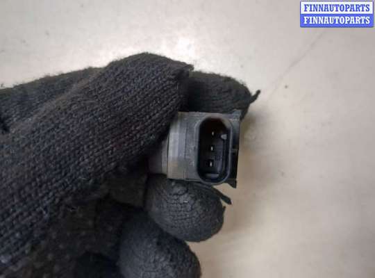 купить Датчик парктроника на Volkswagen Tiguan 2007-2011