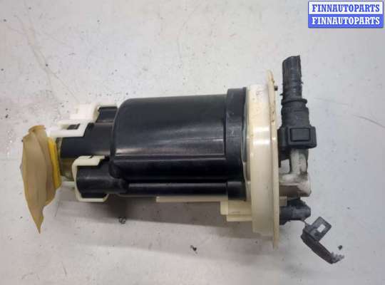 Насос топливный электрический MT579952 на Mitsubishi Lancer 9 2003-2006