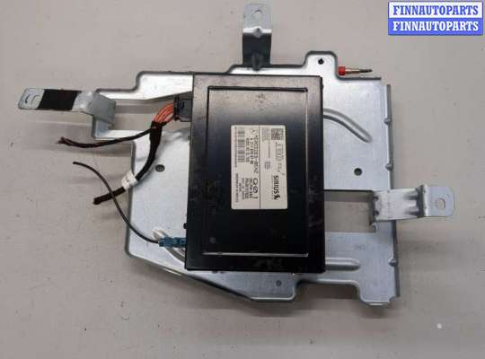 Блок управления радиоприемником MB1724916 на Mercedes ML W164 2005-2011