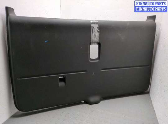 Обшивка крышки (двери) багажника MB1652485 на Mercedes Vaneo 2001-2005