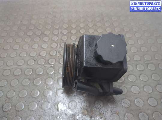 Насос гидроусилителя руля (ГУР) MB1652002 на Mercedes C W202 1993-2001