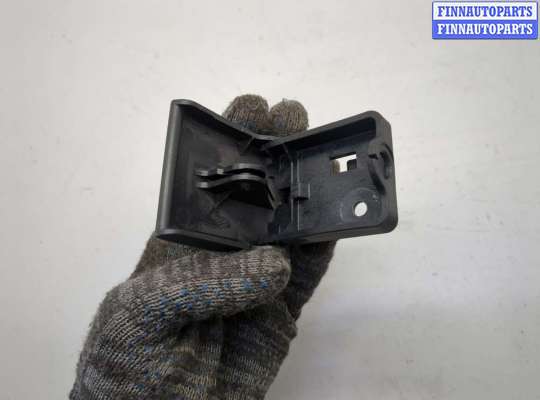 купить Ручка стояночного тормоза на Cadillac Escalade 3 2006-2014