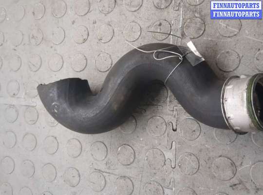 купить Патрубок интеркулера на Volkswagen Passat 5 2000-2005