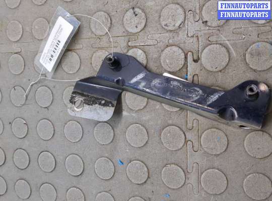купить Кронштейн (лапа крепления) на Audi A8 (D3) 2002-2010