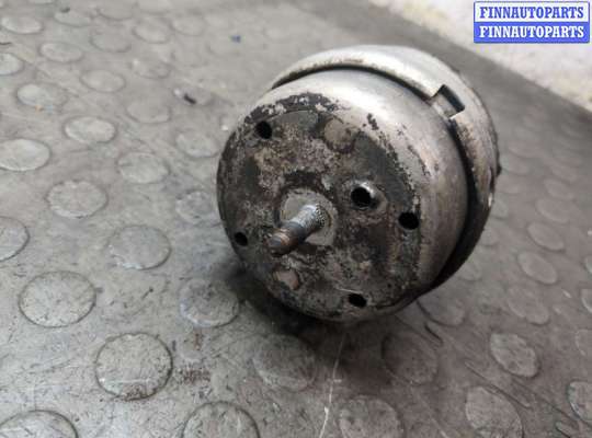 купить Подушка крепления двигателя на Audi A4 (B7) 2004-2009
