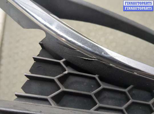 купить Заглушка (решётка) бампера на Volkswagen Passat 7 2010-2019 Америка