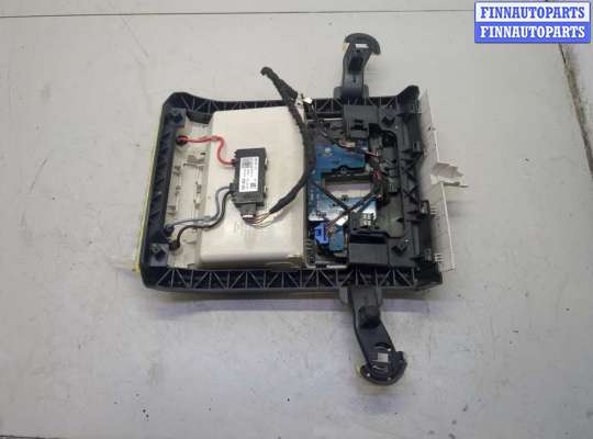 купить Фонарь салона (плафон) на Volkswagen Passat 8 2015-2025