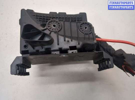 купить Блок предохранителей на Volkswagen Jetta 6 2010-2018