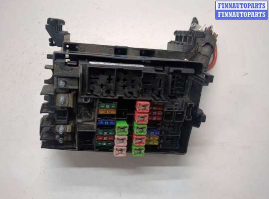 Купить Блок предохранителей на Volkswagen Jetta 6 2010-2018 Блок предохранителей VG2666244 на Volkswagen Jetta 6 2010-2018