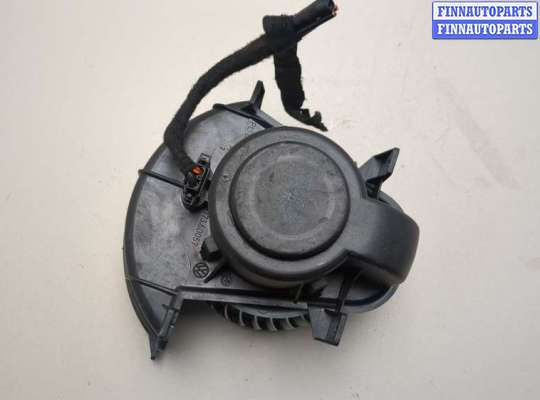 Мотор отопителя на Audi Q7 (4L)