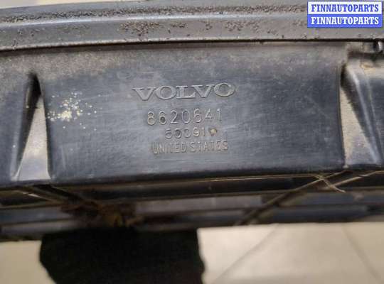 Решетка радиатора на Volvo XC90