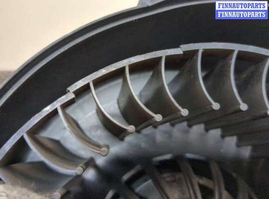 купить Двигатель отопителя (моторчик печки) на Opel Zafira B 2005-2014