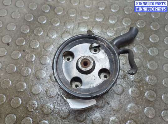 Насос гидроусилителя руля (ГУР) FO2137896 на Ford Focus 2 2005-2008