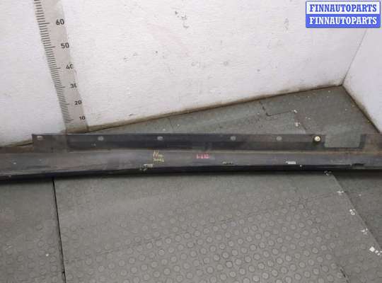 купить Накладка на порог на Mercedes C W204 2006-2015