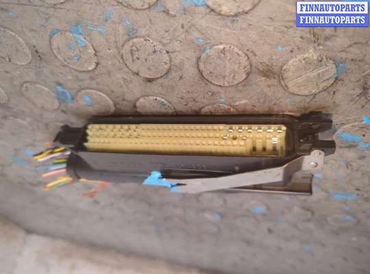 купить Фишка (разъем) на Audi A6 (C5) Allroad 2000-2006