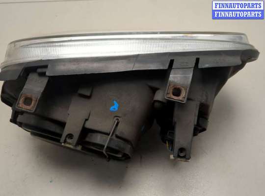 Фара передняя на Volkswagen Golf IV (1J)