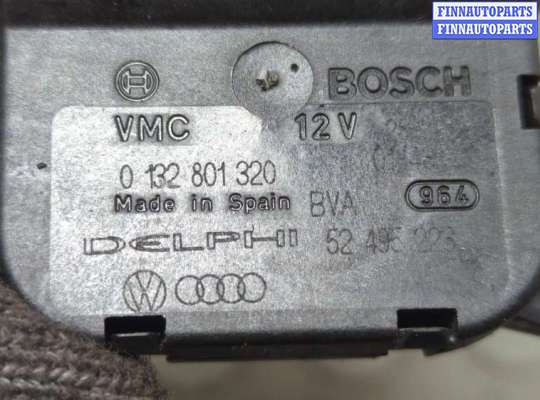 купить Электропривод заслонки отопителя на Volkswagen Touareg 2002-2007