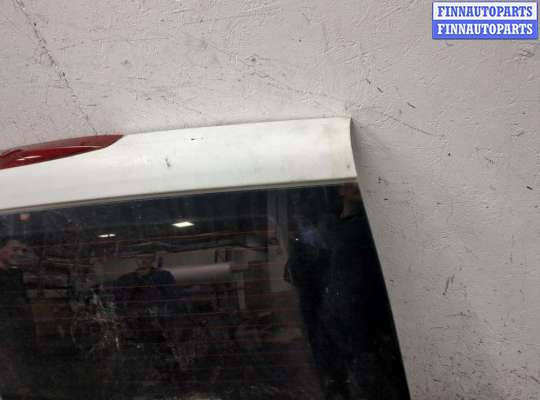 Крышка багажника на Mercedes-Benz Vito (W639)