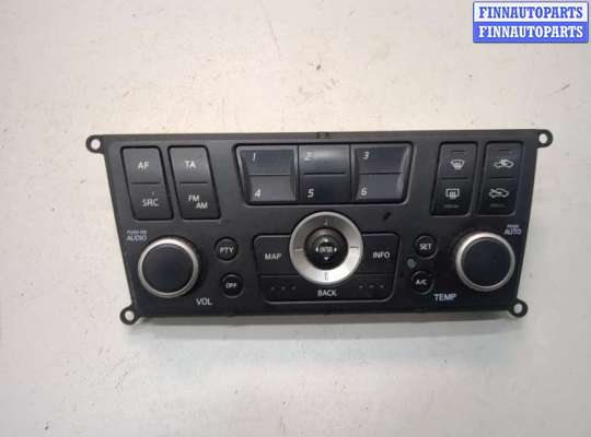 Панель управления магнитолой NS973307 на Nissan Almera Tino