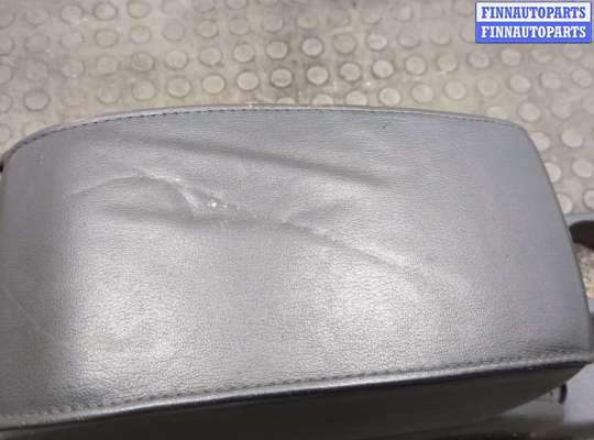 купить Консоль салона (кулисная часть) на Skoda Yeti 2009-2018