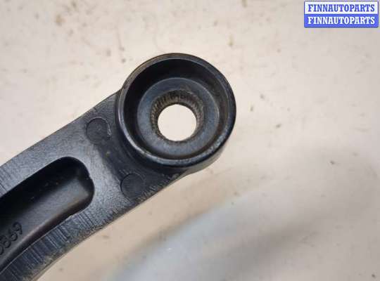 купить Щеткодержатель на Toyota Tundra 2007-2013
